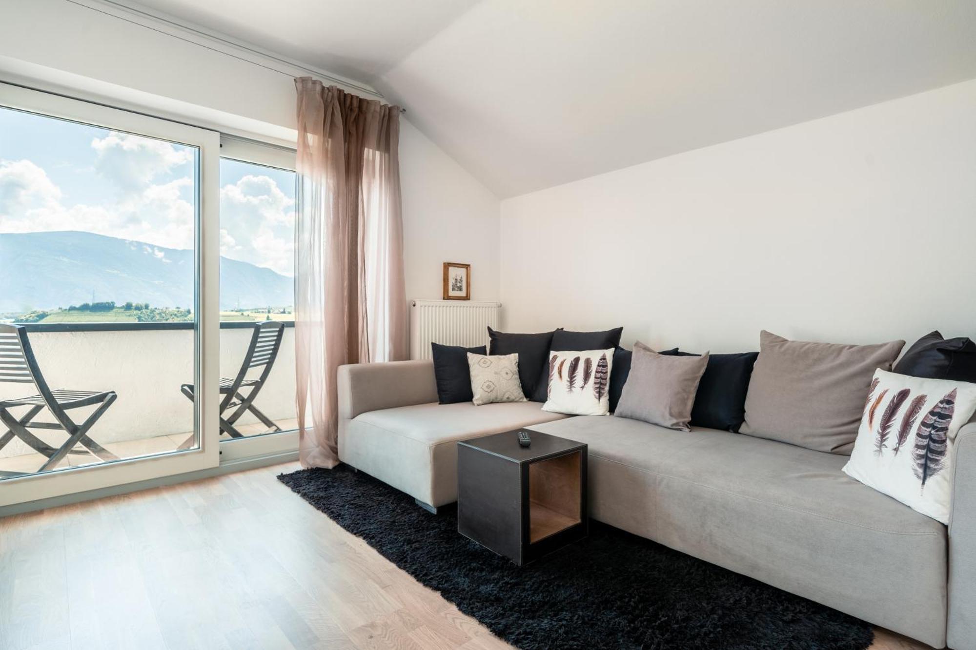 Villa Maria Boutique Apartment St Pauls อัปเปียโน ซุลลา สตราดา เดล วีโน ภายนอก รูปภาพ